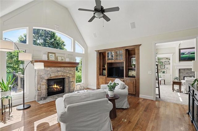 14716 Carter Street, Overland Park, KS 66221