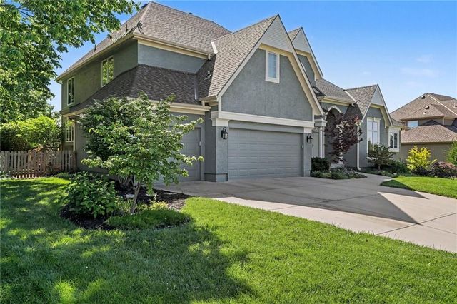 14716 Carter Street, Overland Park, KS 66221
