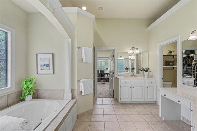 14716 Carter Street, Overland Park, KS 66221