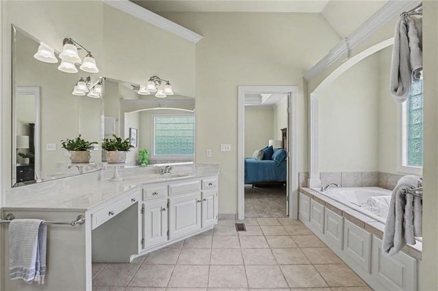 14716 Carter Street, Overland Park, KS 66221