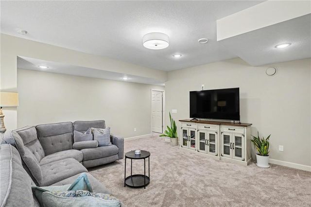 14716 Carter Street, Overland Park, KS 66221