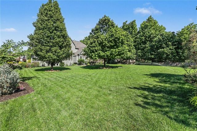 14716 Carter Street, Overland Park, KS 66221