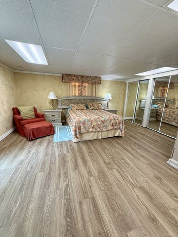 1040 Berwick Trl, Madison, TN 37115