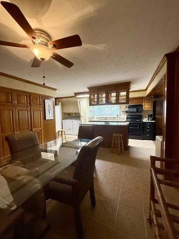 1040 Berwick Trl, Madison, TN 37115