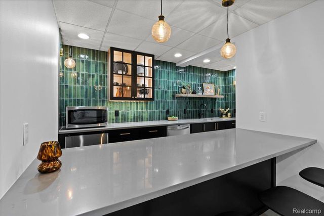 5828 Wyndam Lane, Hamburg Township, MI 48116