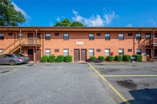 4914 E Princess Anne Rd Apt A8, Norfolk, VA 23502