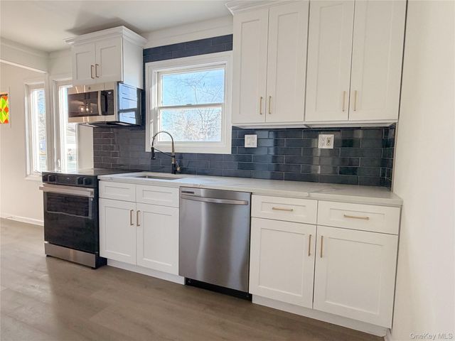 20 Bogota Road, Mastic Beach, NY 11951