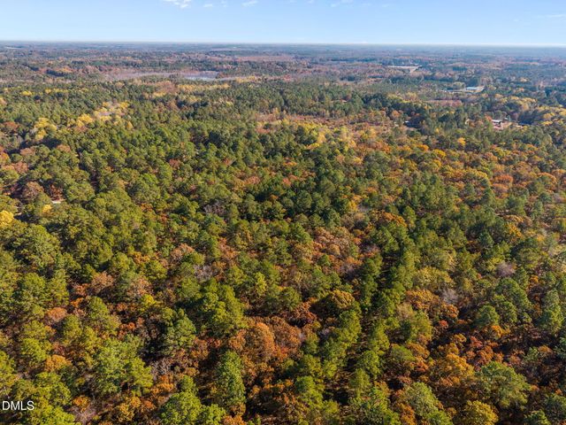 1019 Valley Road, Spring Lake, NC 28390