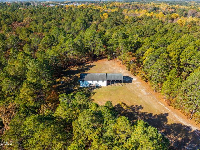 1019 Valley Road, Spring Lake, NC 28390