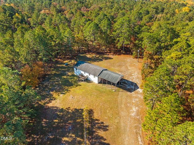 1019 Valley Road, Spring Lake, NC 28390