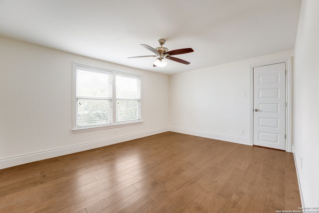 402 Elmhurst, San Antonio, TX 78209