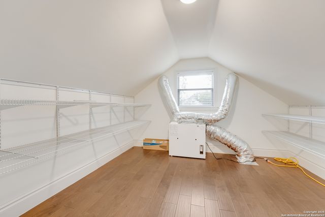 402 Elmhurst, San Antonio, TX 78209