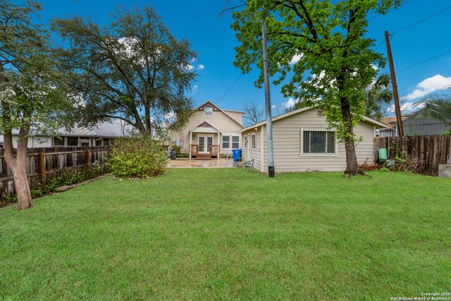 402 Elmhurst, San Antonio, TX 78209