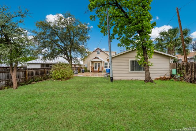 402 Elmhurst, San Antonio, TX 78209