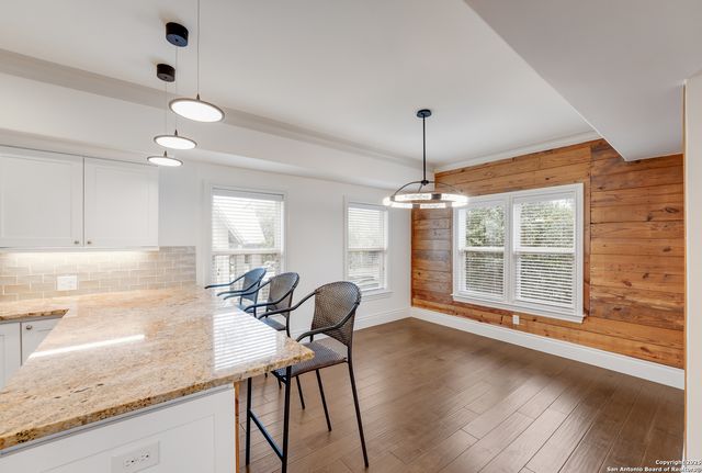 402 Elmhurst, San Antonio, TX 78209