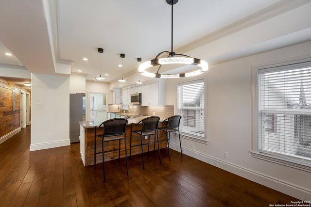 402 Elmhurst, San Antonio, TX 78209