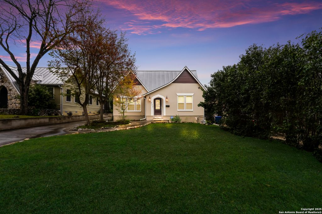 402 Elmhurst, San Antonio, TX 78209