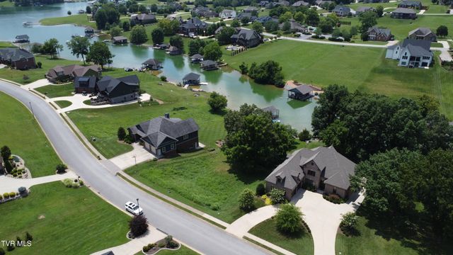 156 North Forest Lane, Blountville, TN 37617