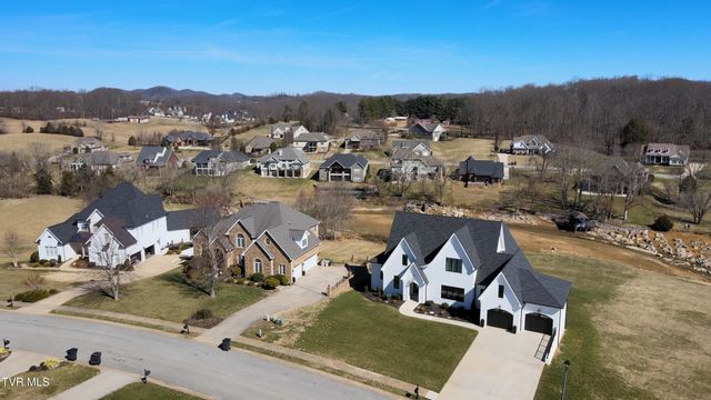 156 North Forest Lane, Blountville, TN 37617