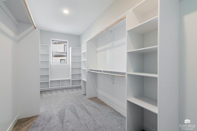 3916 Travers Circle, Manhattan, KS 66503