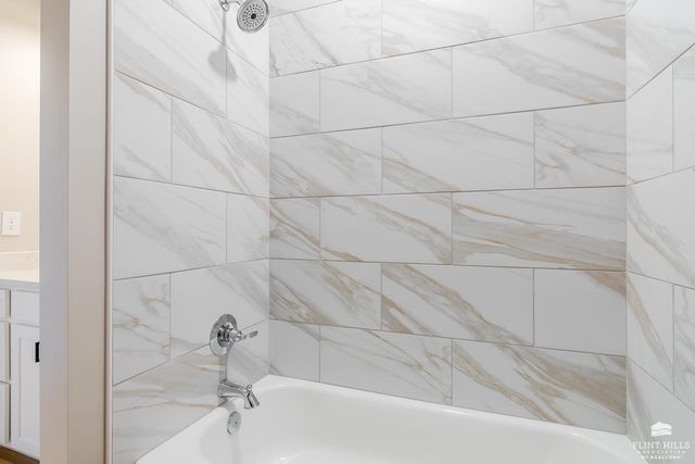 3916 Travers Circle, Manhattan, KS 66503