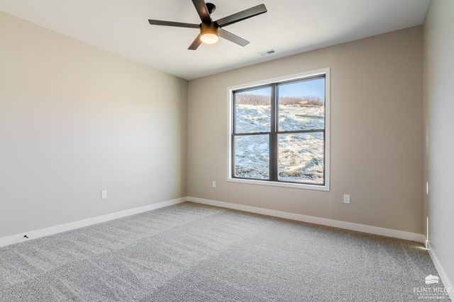 3916 Travers Circle, Manhattan, KS 66503