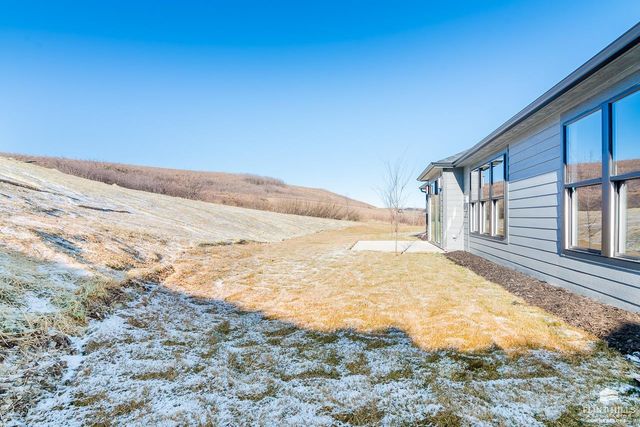 3916 Travers Circle, Manhattan, KS 66503