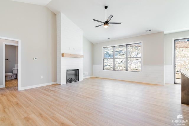 3916 Travers Circle, Manhattan, KS 66503