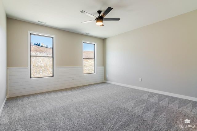 3916 Travers Circle, Manhattan, KS 66503