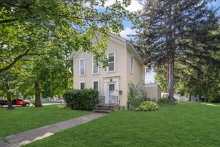300 N South Elgin Boulevard, South Elgin, IL 60177