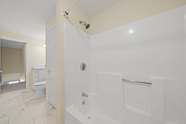 10 Oliver C, Haverhill, MA 01832
