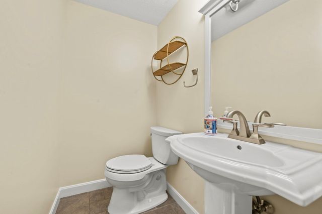 10 Oliver C, Haverhill, MA 01832