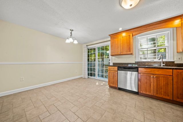 10 Oliver C, Haverhill, MA 01832