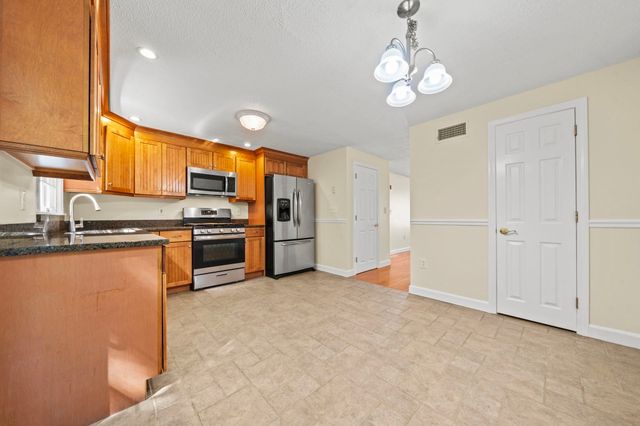 10 Oliver C, Haverhill, MA 01832