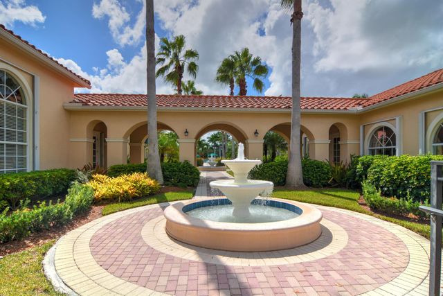 329 NW Millpond Lane, Port St Lucie, FL 34986