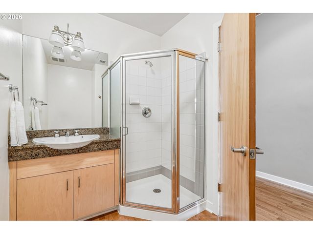 821 Nw 11TH Ave 609, Portland, OR 97209