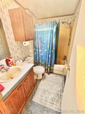 10098 N County Road 4295 Road, Quinton, OK 74561