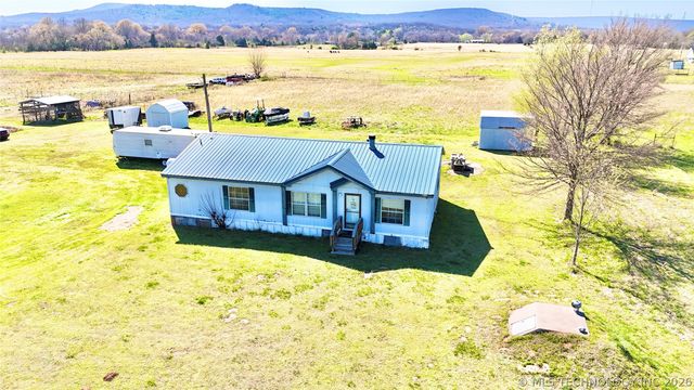 10098 N County Road 4295 Road, Quinton, OK 74561