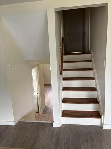 4900 Kresge Drive, Columbus, OH 43232