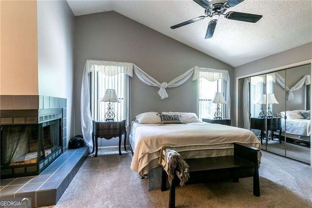 2516 Desiree Way, Lawrenceville, GA 30044