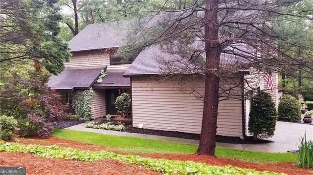 2516 Desiree Way, Lawrenceville, GA 30044