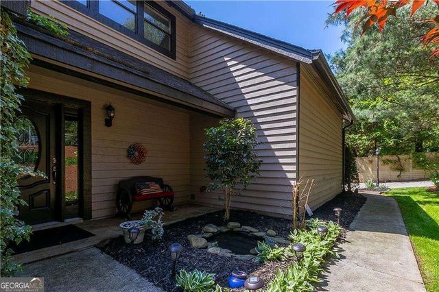 2516 Desiree Way, Lawrenceville, GA 30044