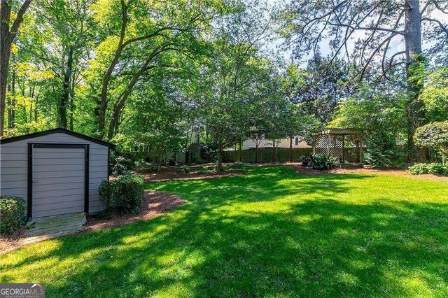 2516 Desiree Way, Lawrenceville, GA 30044