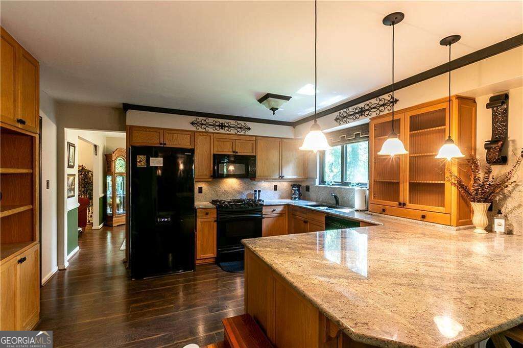 2516 Desiree Way, Lawrenceville, GA 30044
