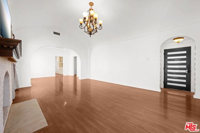 426 S La Peer Drive, Beverly Hills, CA 90211