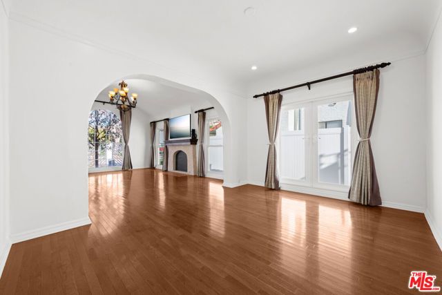 426 S La Peer Drive, Beverly Hills, CA 90211
