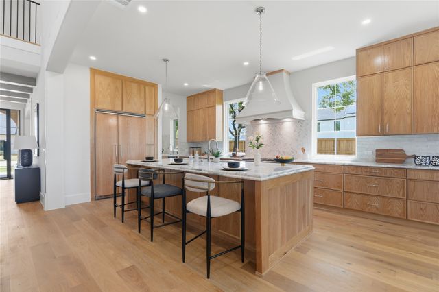 10921 Beauty Lane, Dallas, TX 75229