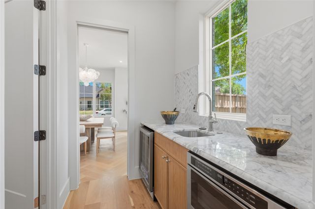 10921 Beauty Lane, Dallas, TX 75229