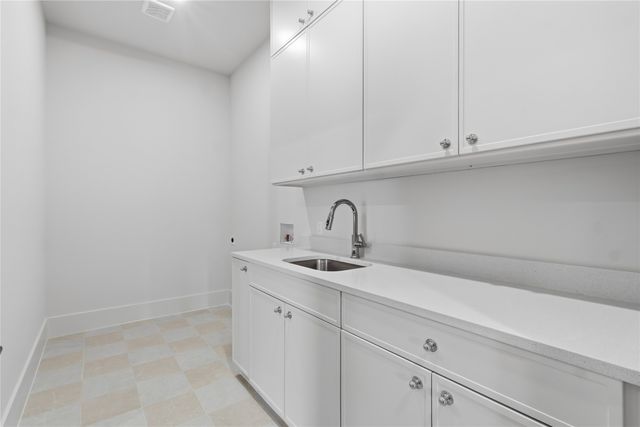 10921 Beauty Lane, Dallas, TX 75229