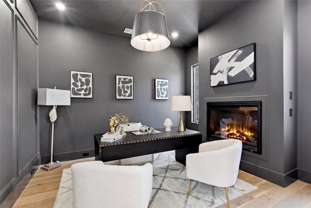 10921 Beauty Lane, Dallas, TX 75229